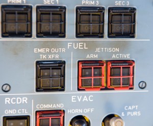 Both switches miust be pushed to activate the fuel jettison. (Photo R de Crespigny)