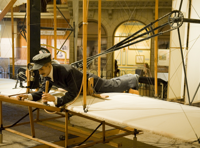 2012 09 Sep 10 - Neil Armstrong 128 (640x472)